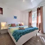 Olea Apartament *