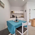 Olea Apartament *